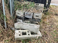 15x heras-hekken met betonblokken - afbeelding 2 van  3