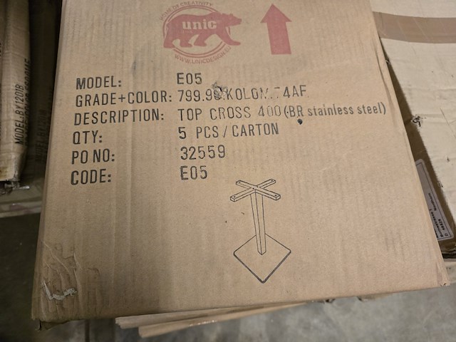 15x kruis + 15x buis bistrotafel - afbeelding 1 van  8