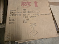 15x kruis + 15x buis bistrotafel - afbeelding 1 van  8