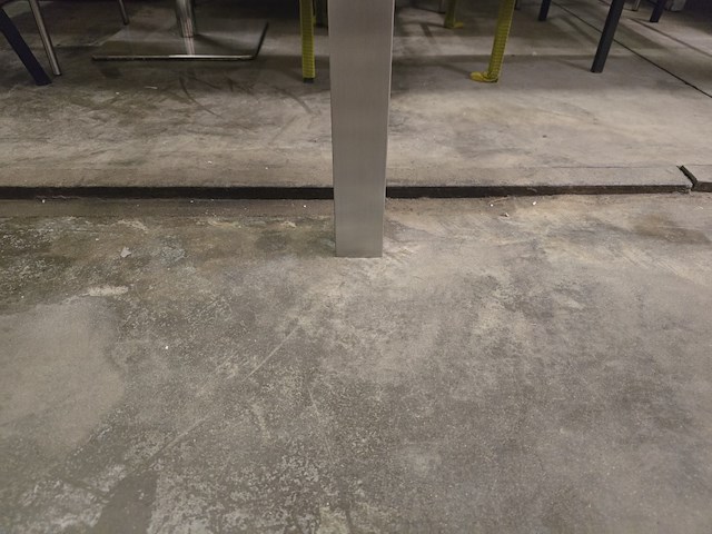 15x kruis + 15x buis bistrotafel - afbeelding 6 van  8