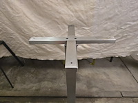 15x kruis + 15x buis bistrotafel - afbeelding 7 van  8