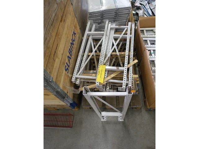 15x metalen bescherming palletstelling - afbeelding 3 van  4