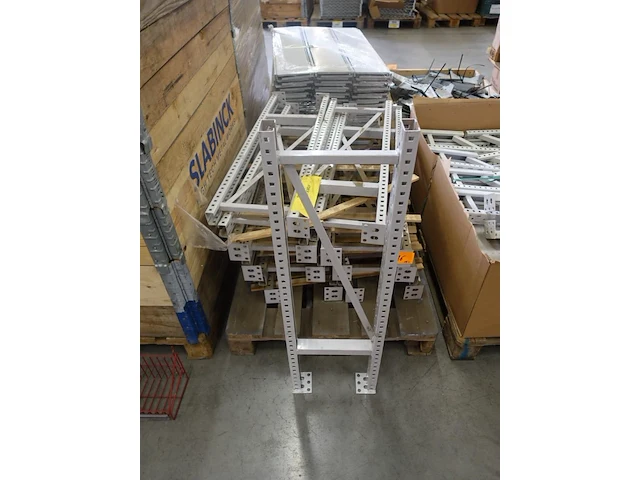15x metalen bescherming palletstelling - afbeelding 4 van  4