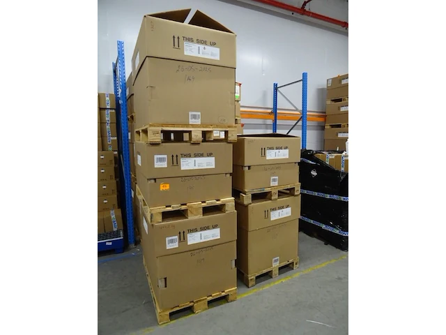 15x pallet ir-drogende glasverf fenzi - afbeelding 1 van  8