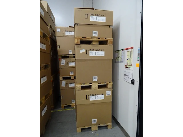 15x pallet ir-drogende glasverf fenzi - afbeelding 3 van  8