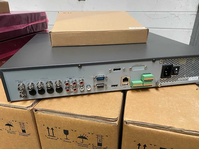 15x spectator digital video recorder, 2x model sp-dvr-4-p, 8x model sp-dvr-8-p en 5x model sp-dvr-16-p - afbeelding 2 van  4