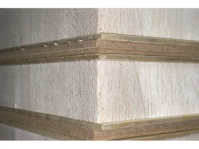 16 balsa platen 4 cm dik lichtgewicht - afbeelding 2 van  4