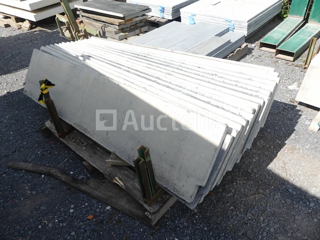16 betonplaten voor tuinomheining - afbeelding 3 van  5