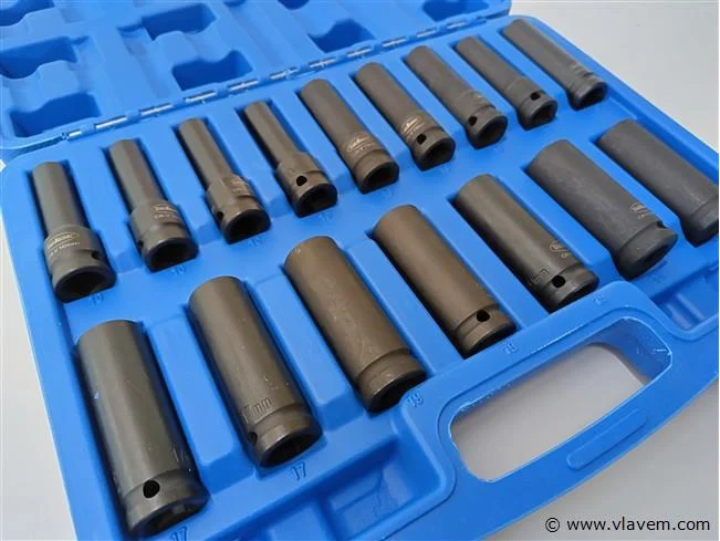Deel 2: tuingereedschap, garagemateriaal, div. gereedschap, lassen, slijpen, boren enz.