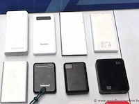 16 diverse powerbanks - afbeelding 2 van  3