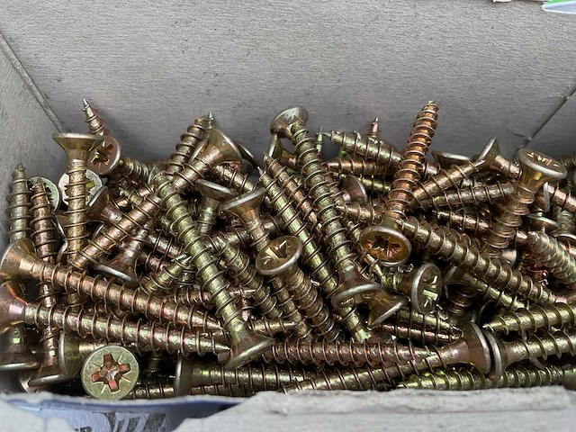 16 dozen spaanplaatschroeven - afbeelding 4 van  6