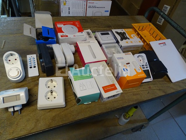 16 elektrische sets (zie foto's) - afbeelding 1 van  14