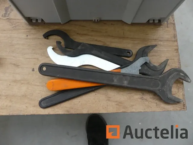 16 gereedschappen en werkkoppen voor cnc - afbeelding 18 van  19