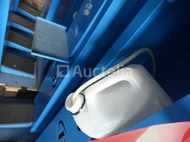 16 hydraulische geldispensers - afbeelding 1 van  5