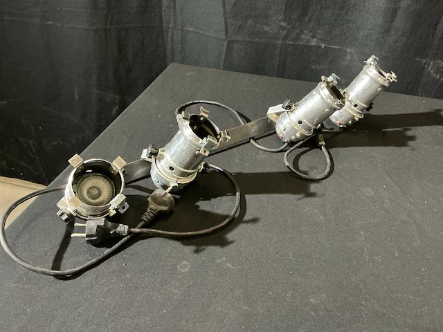 16 l 4x par-spot op beugel (6x) - afbeelding 2 van  7