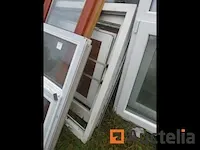 16 raamkozijnen van wedertewerkstelling - afbeelding 8 van  12