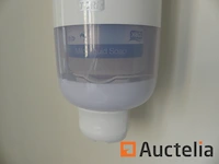 16 tork zeep/papier dispensers - afbeelding 2 van  11