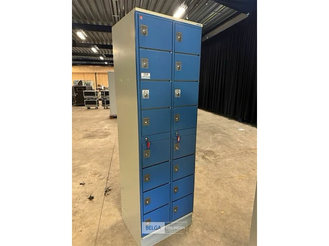 16-vaks lockerkast met sleutels - afbeelding 2 van  6