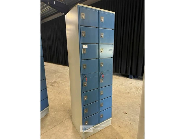16-vaks lockerkast met sleutels - afbeelding 1 van  9