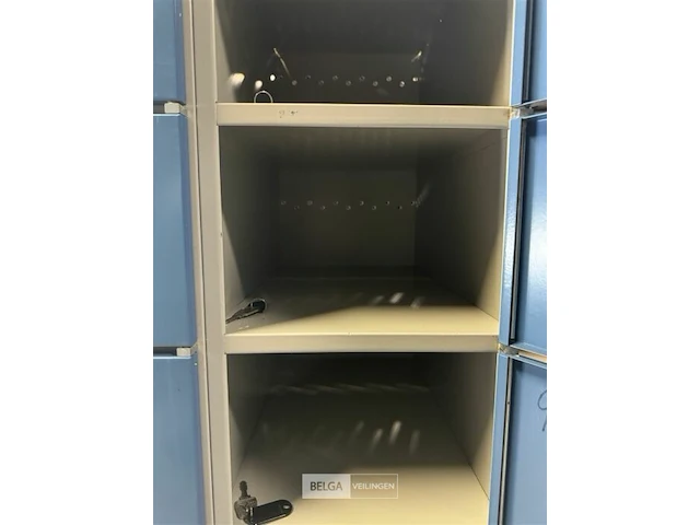 16-vaks lockerkast met sleutels - afbeelding 4 van  6