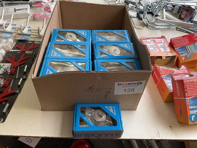 16 x deurklinken - afbeelding 1 van  8