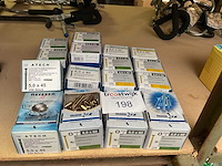 16 x dozen schroeven - afbeelding 1 van  7