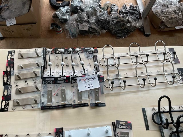 16 x kapstokken - afbeelding 1 van  9