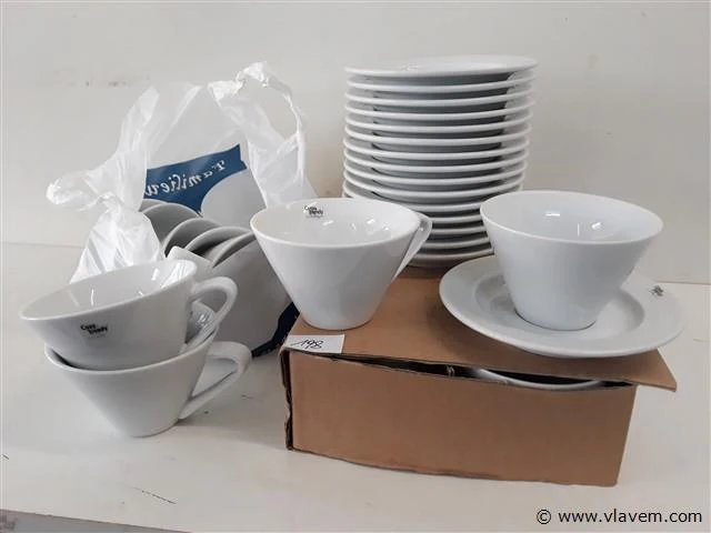 16 x koffietas + onderbord - afbeelding 2 van  2