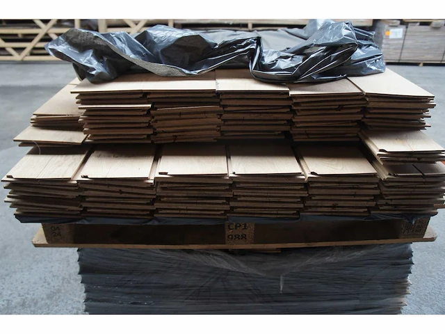 16,18 m² eiken rabat 22mm - afbeelding 2 van  6