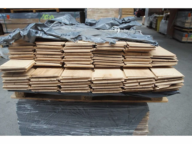 16,18 m² eiken rabat 22mm - afbeelding 3 van  6