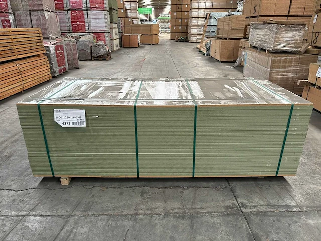 168 m² mdf wit 1,25 m breed 2,44 m lang 1,6 cm dik - afbeelding 3 van  4