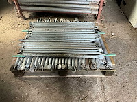 169 x trapbekisting - afbeelding 1 van  3