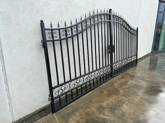 16ft plain design gate - tuinhek - afbeelding 3 van  6