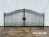 16ft plain design gate - afbeelding 1 van  6