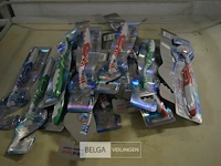 16x elina tandenborstels - afbeelding 1 van  4