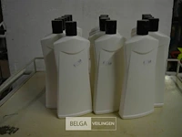 ±16x lege plastic flessen - afbeelding 1 van  1