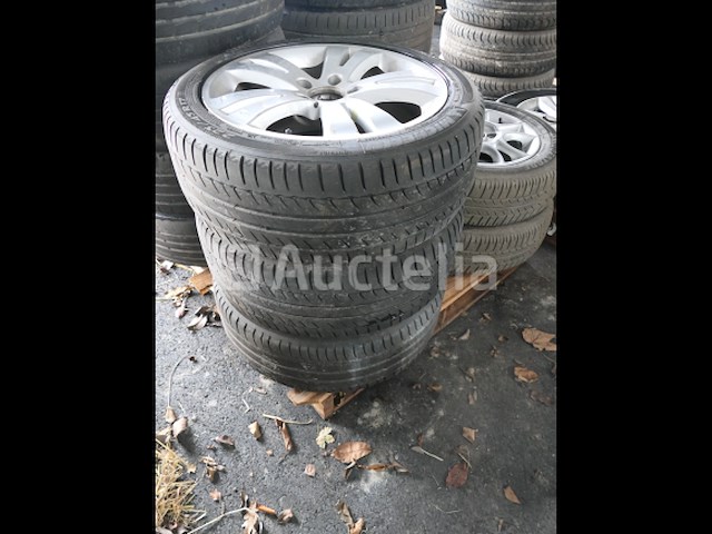 17 diverse banden gemonteerd op aluminium velgen - afbeelding 3 van  9