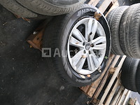 17 diverse banden gemonteerd op aluminium velgen - afbeelding 7 van  9