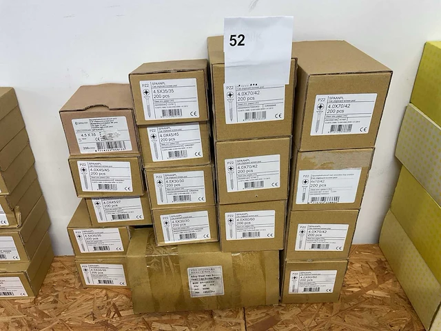 17 dozen houtschroeven - afbeelding 1 van  4