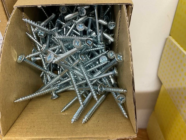 17 dozen houtschroeven - afbeelding 4 van  4