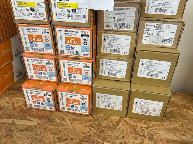 17 dozen houtschroeven - afbeelding 4 van  5