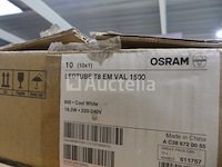 17 frames en neonlamp - afbeelding 1 van  10