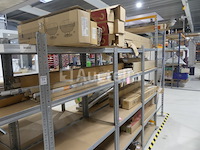 17 frames en neonlamp - afbeelding 7 van  10