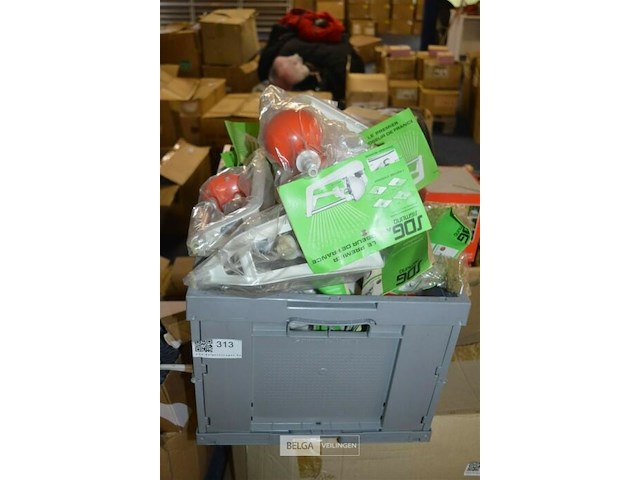 ±17 gazonsproeiers - afbeelding 1 van  2