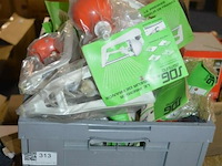 ±17 gazonsproeiers - afbeelding 1 van  2