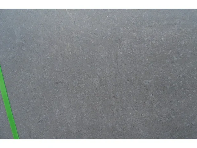 17 granieten platen verzoet zwart 240x60x3 (24,48m2) - afbeelding 6 van  6