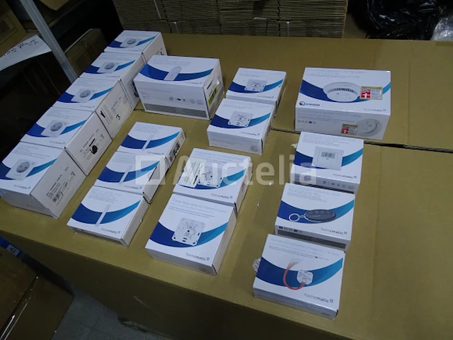 17 homematic aangesloten items - waarde 1.077 € - afbeelding 4 van  12