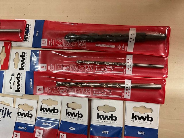 17 ijzerboren - afbeelding 5 van  7