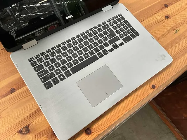 17” laptop dell inspiron p30e - afbeelding 3 van  10
