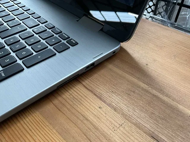 17” laptop dell inspiron p30e - afbeelding 6 van  10